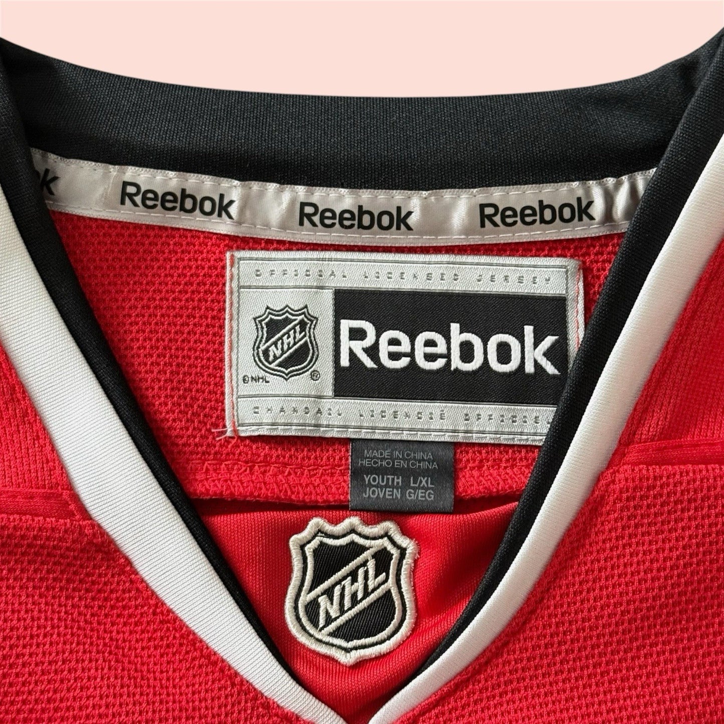 Reebok NHL Chicago Blackhawks Patrick Kane Hockey Jersey Youth Kids Large