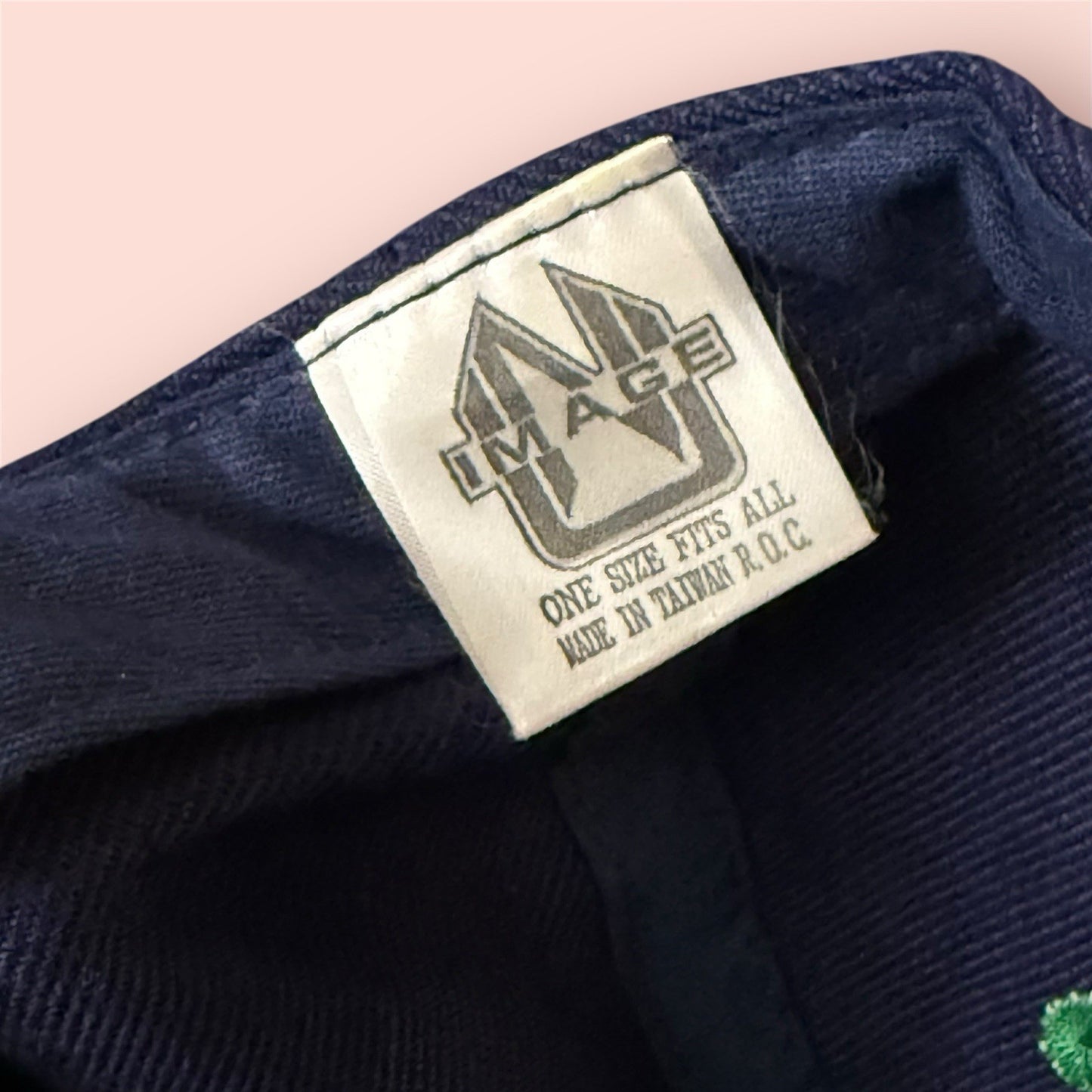 Vintage NCAA Notre Dame Fighting Irish College Football Snapback Hat