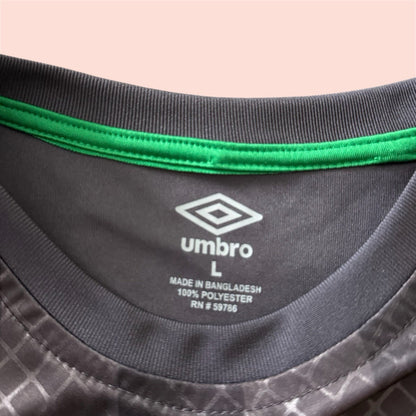 Umbro Brasil National Soccer Jersey Shirt Mens Large