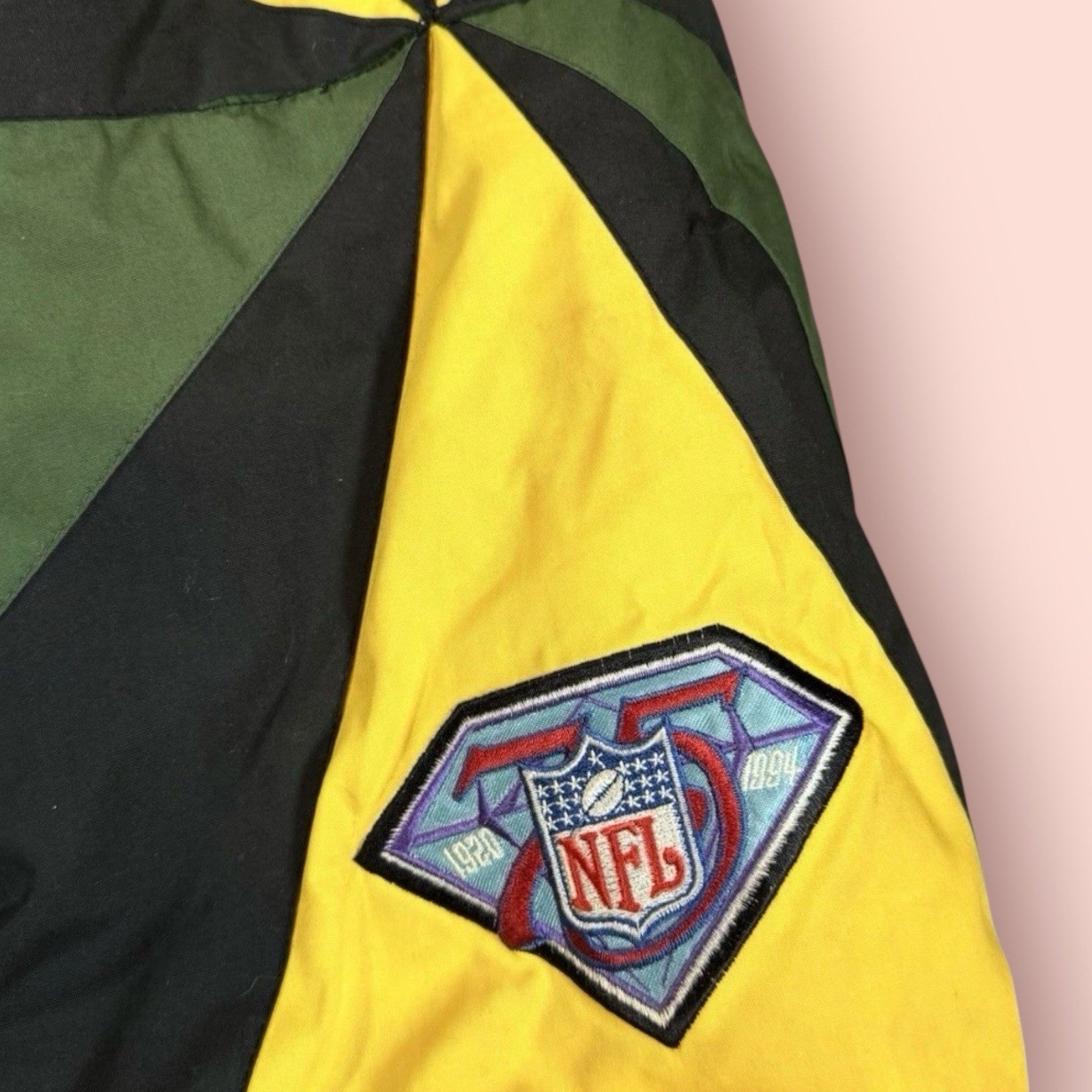 Vintage Pro Player NFL Green Bay Packers Football Puffer Jacket Mens XL