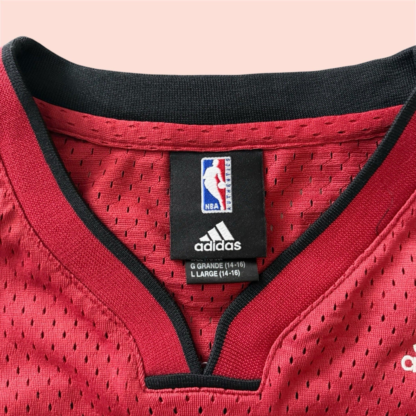 Adidas NBA Miami Heat Michael Beasley Basketball Jersey Youth Large