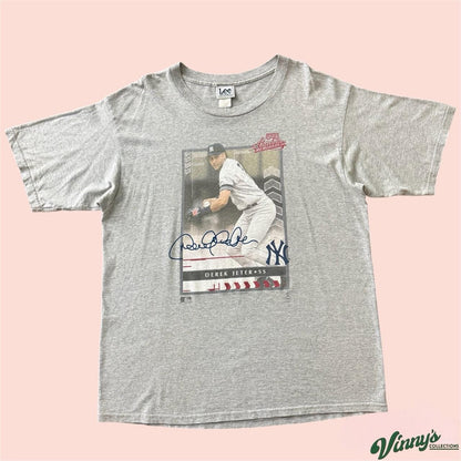 Lee Sport New York Yankees Derek Jeter Signature Baseball Shirt Mens Large