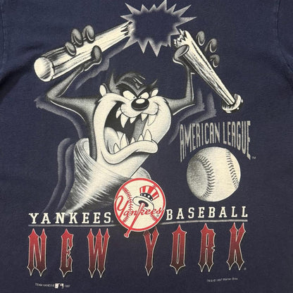 Vintage 1997 Hanes MLB New York Yankees Taz Baseball Shirt Mens Medium