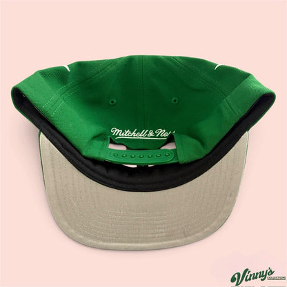 Mitchell & Ness Philadelphia Eagles Kelly Green Wings Snapback Hat