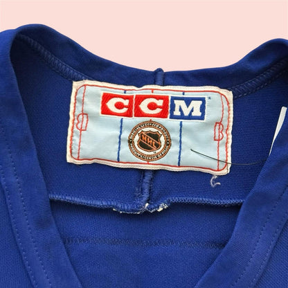 Vintage 90s CCM Toronto Maple Leafs Doug Gilmour Hockey Jersey Mens XL