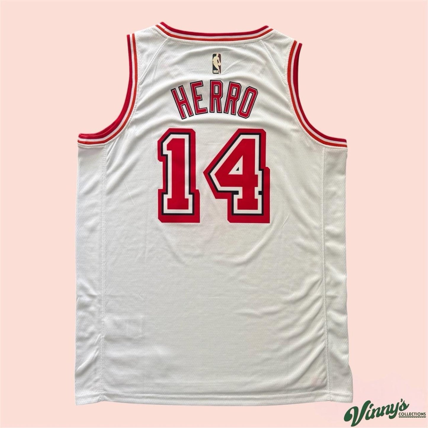 Nike 2023 NBA Miami Heat Tyler Herro Basketball Jersey Mens Large